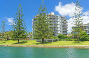 Sundial 202 8-10 Hollingworth Street, Port Macquarie